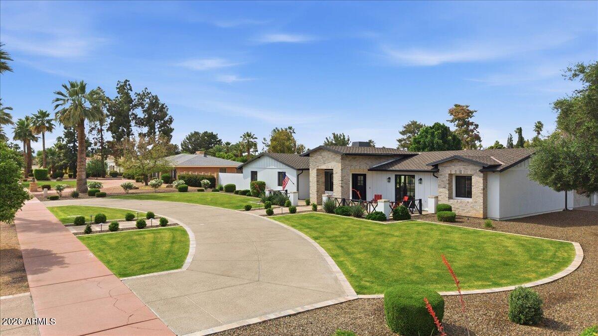 Litchfield Park Amenities
