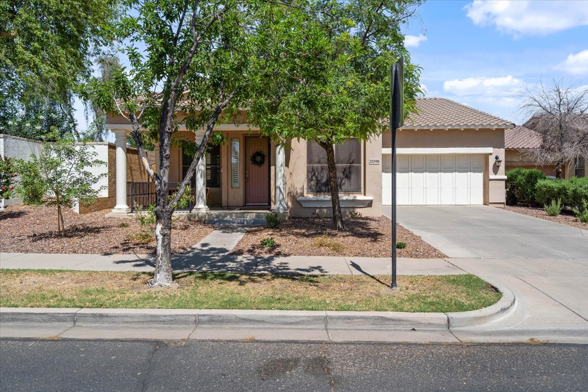 20398 W Thayer